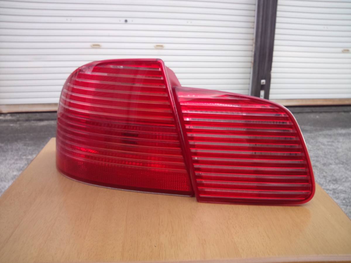 〇【中古品】 EB235 SAAB9-5 SD 左テールランプ拍卖