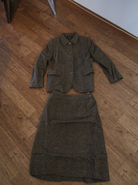 COMMECADUMODE茶ジャケットスカートセットアップ スーツUSED121318)拍卖