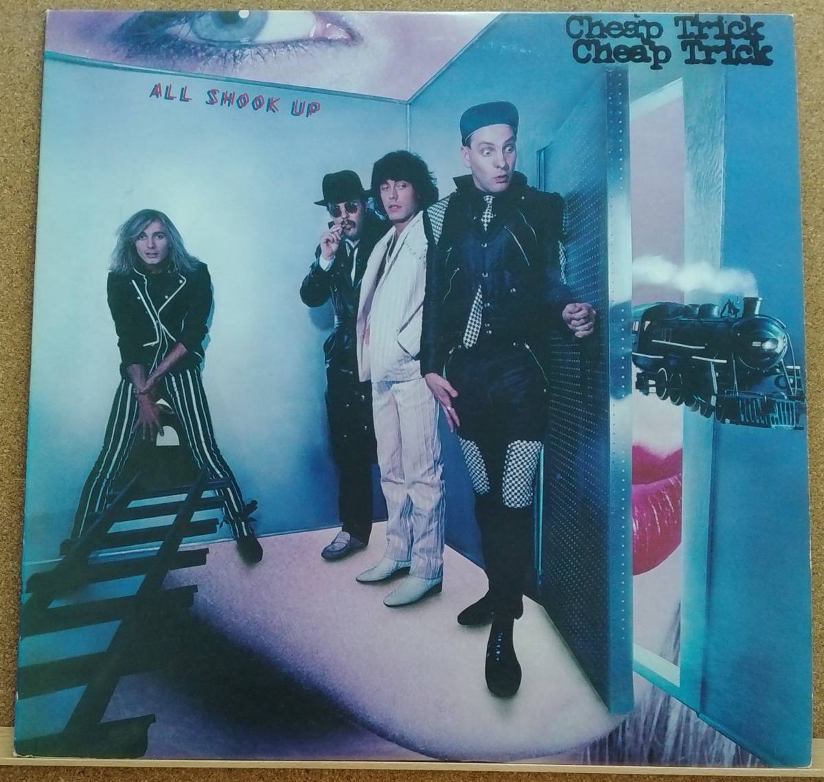 LP(アリーナ・ロック,’80年盤,25・3P-240)チープ・トリックCHEAP TRICK/オール・シュック・アップAll Shook Up【同梱可能6枚まで】051225拍卖