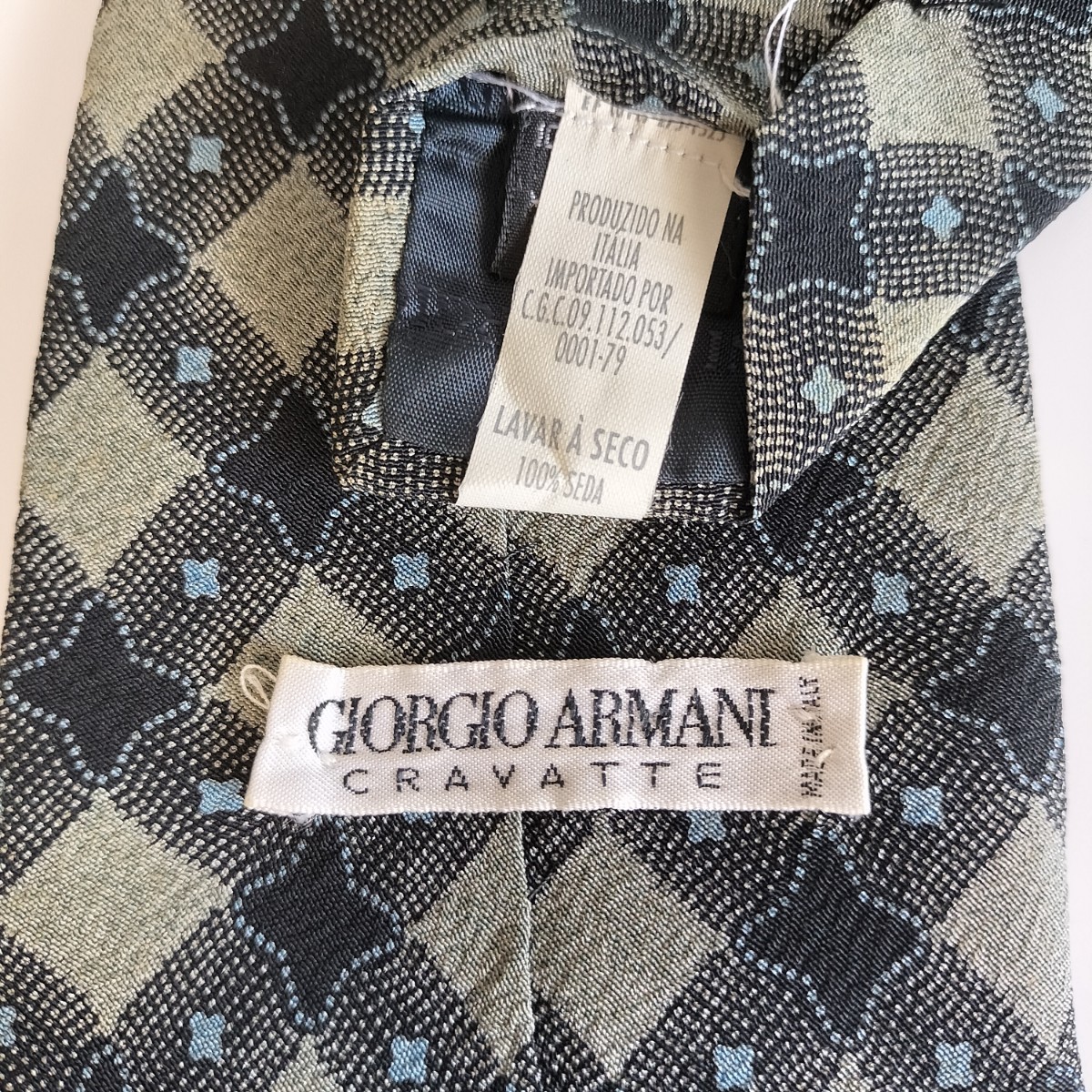 GIORGIO ARMANI(ジョルジオアルマーニ)黒グレー星チェックネクタイ拍卖