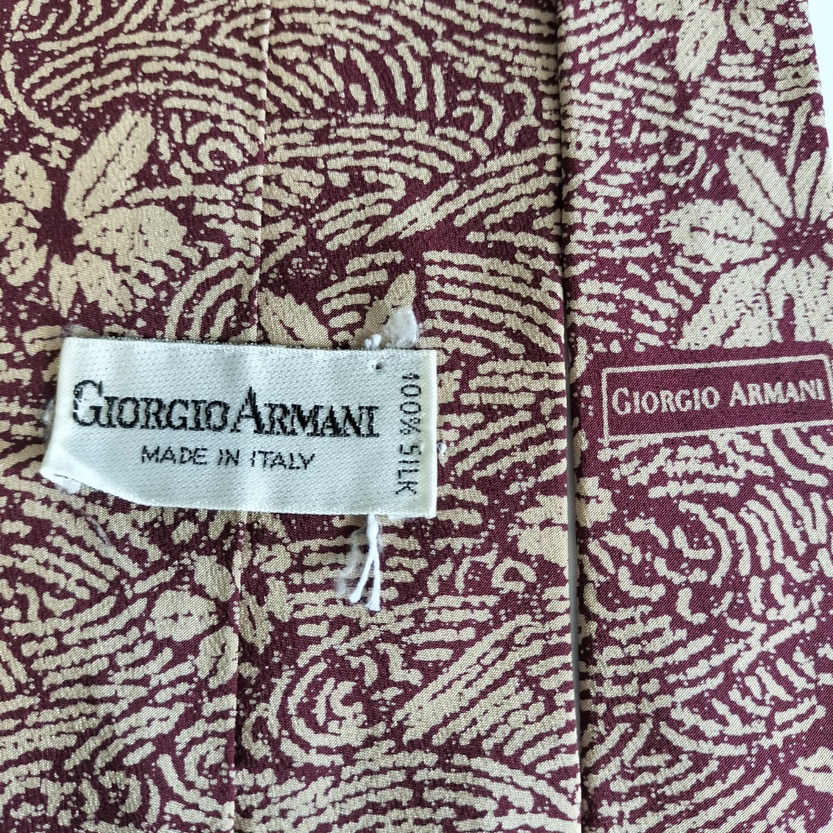 GIORGIO ARMANI(ジョルジオアルマーニ)ボルドー花柄ネクタイ拍卖