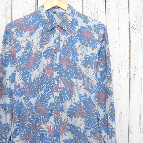 AS5298 ユナイテッドカラーズオブベネトン 長袖シャツ S 肩42 総柄 葉柄 個性派古着 メール便可 xq 拍卖