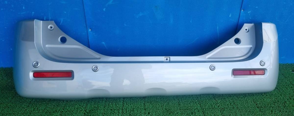 スズキ スペーシア MK53S リアバンパー (Z2S シルバー)拍卖