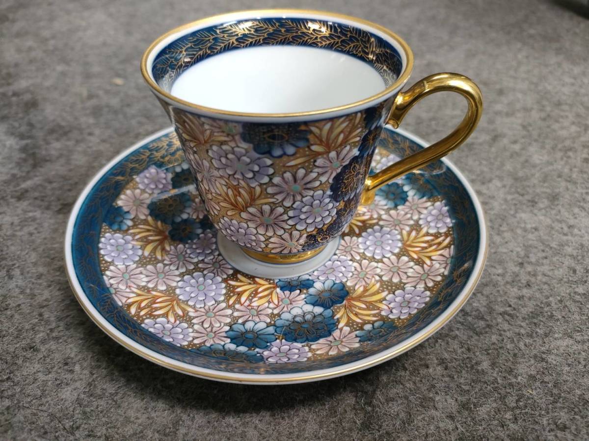 有田焼 弥右エ門窯 金彩コーヒーカップ&ソーサー 陶磁拍卖