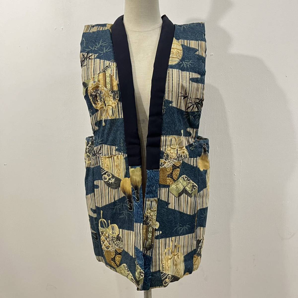 ジャパンビンテージ VINTAGE はんてん 半纏 綿入れ 中綿 総柄 古布 襤褸 BORO ちゃんちゃんこ ベスト 和柄 和物【送料一律/同梱可能】B拍卖