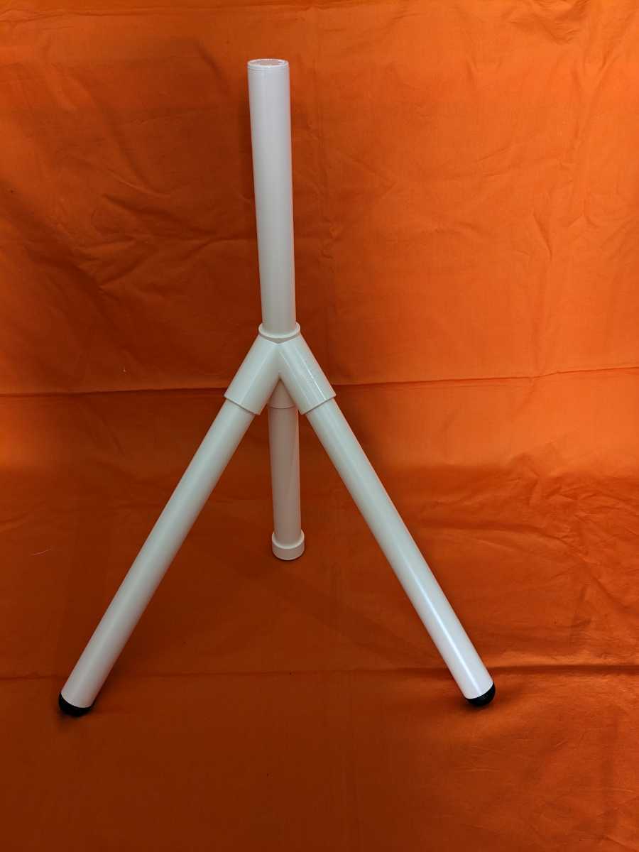 BSアンテナ用 室内スタンド(アイボリー)滑り止め付&同軸ケーブル5mセット拍卖