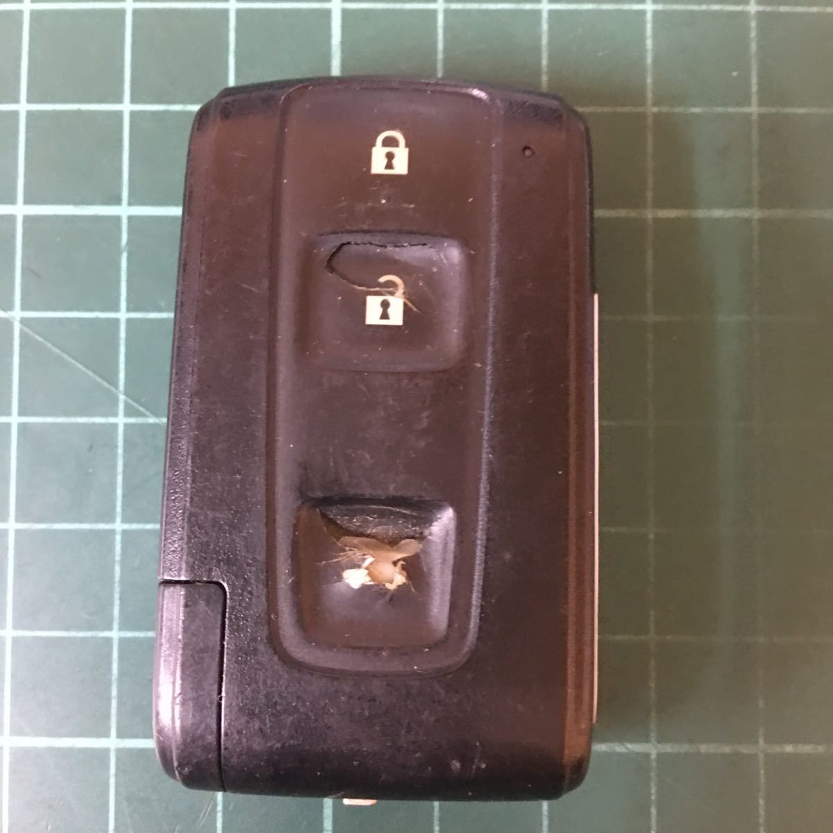 @TA5958 点灯トヨタ 純正 キーレス リモコン スマートキー クラウン マジェスタ アスリート ロイヤル等 3ボタン拍卖