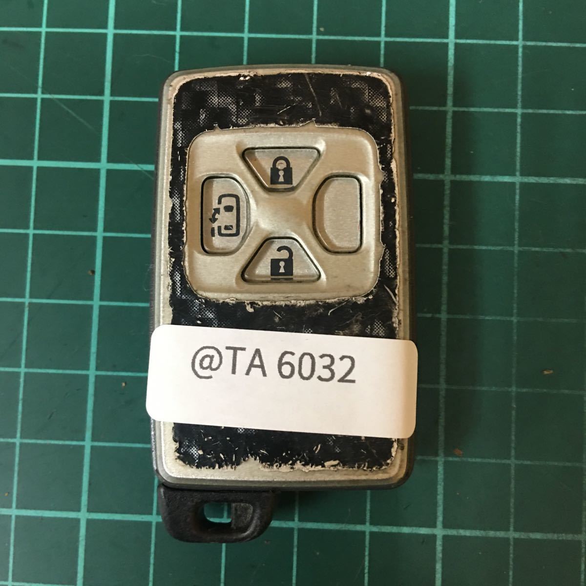 @TA6032 点灯なし 271451-0500 トヨタ 純正 キーレス リモコン スマートキー アルファード ヴェルファイア ヴォクシー ノア等3ボタン拍卖