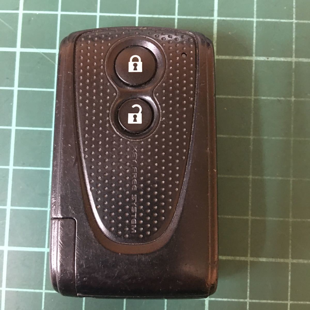 DA15527点灯なし L0278ダイハツ 純正 スマートキー 2ボタン キーレス ムーヴ LA100S タント L375Sココア L675S コンテ エグゼ等拍卖