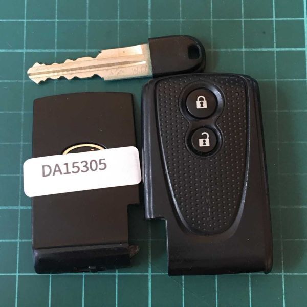 DA15305点灯 L0791 グレー ダイハツ 純正 スマートキー 2ボタン キーレス ムーヴ LA100S タント L375Sココア L675S コンテ エグゼ等拍卖