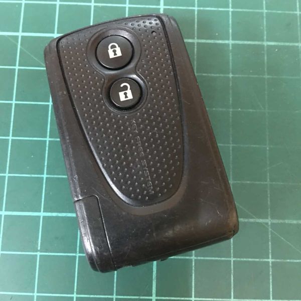 DA15335点灯 L0791 グレー ダイハツ 純正 スマートキー 2ボタン キーレス ムーヴ LA100S タント L375Sココア L675S コンテ エグゼ等拍卖