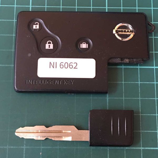 NI6062点灯なし 日産 純正 カード スマートキーレス ティーダ プレサージュ セレナ J31等トランク 3ボタン拍卖