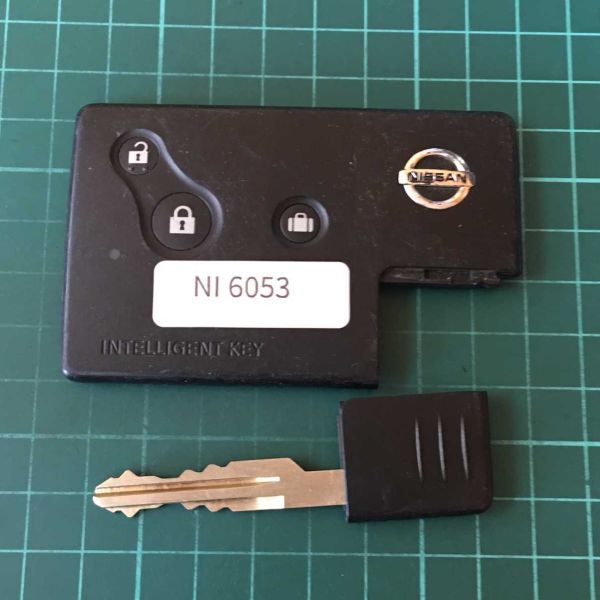 NI6053点灯 日産 純正 カード スマートキーレス ティーダ プレサージュ セレナ J31等トランク 3ボタン拍卖