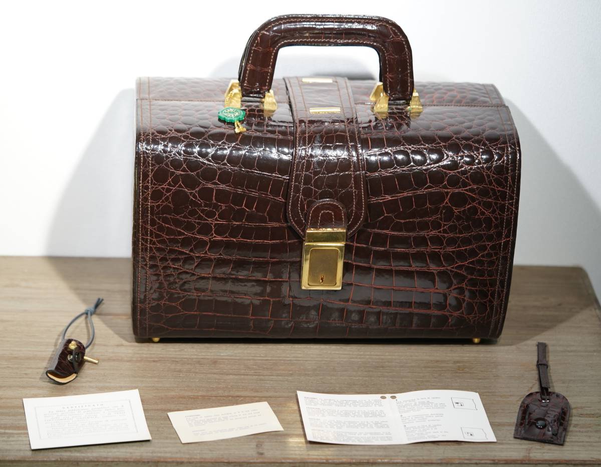 イタリア製 アタッシュケース 鍵とダイヤルロック金具 ダブルロック トランク 鍵付き 茶 ブラウン インテリア保管品拍卖