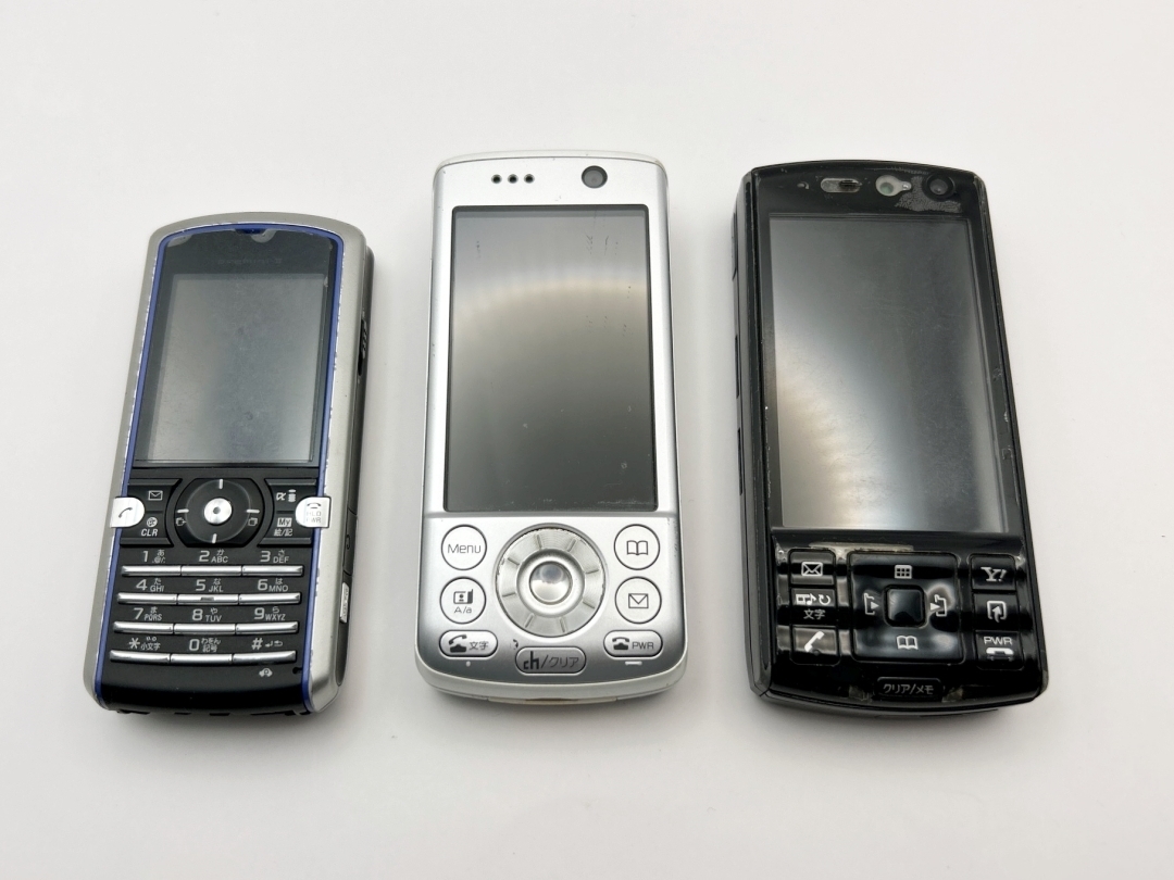 〓ガラケー〓ジャンク品 D902iS/911T/SO506i 3点まとめ売り NTTドコモ拍卖