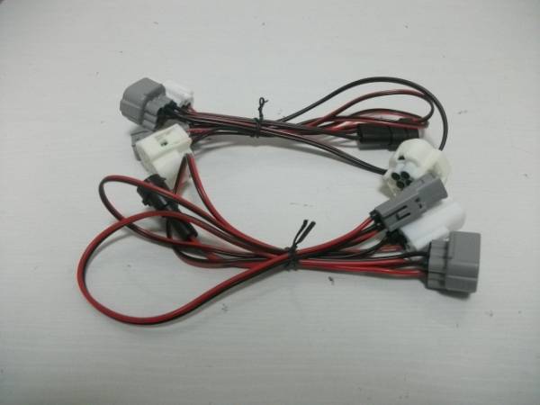 ★プリウスα 前期LEDから後期LEDヘッドライトに変換★拍卖