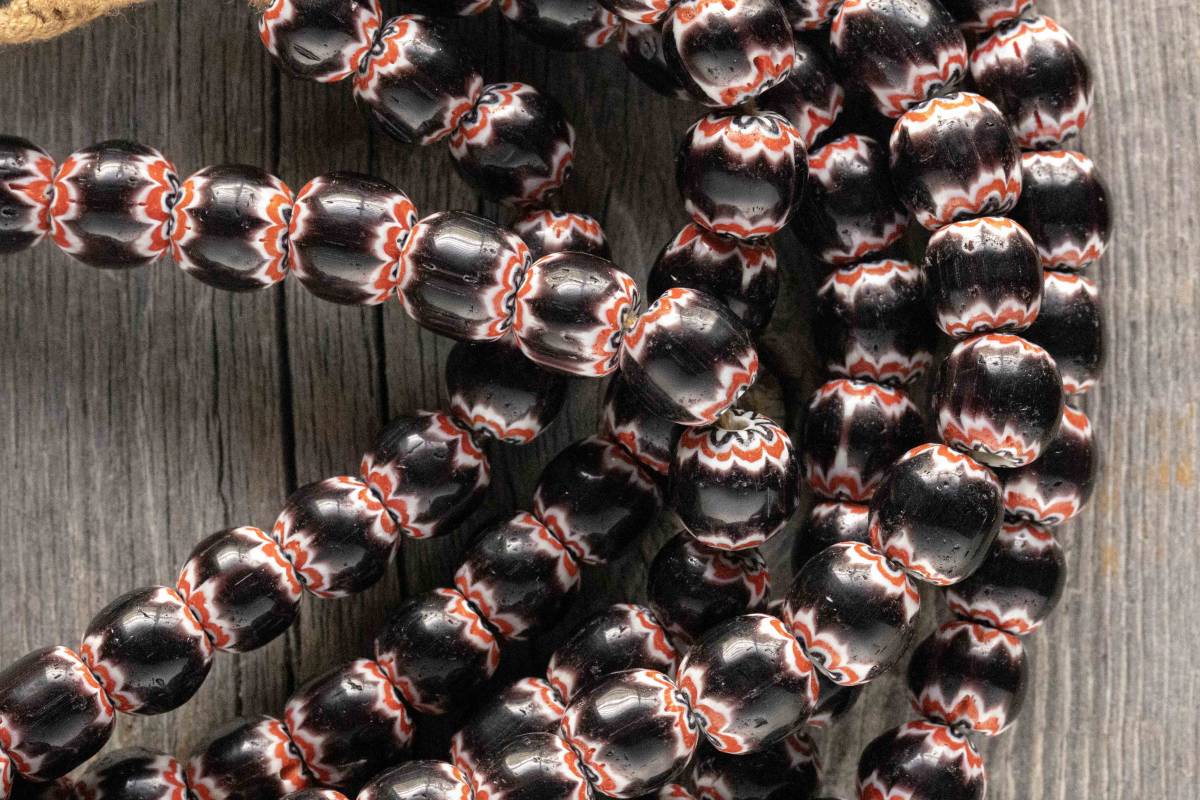 *Chevron beads拍卖