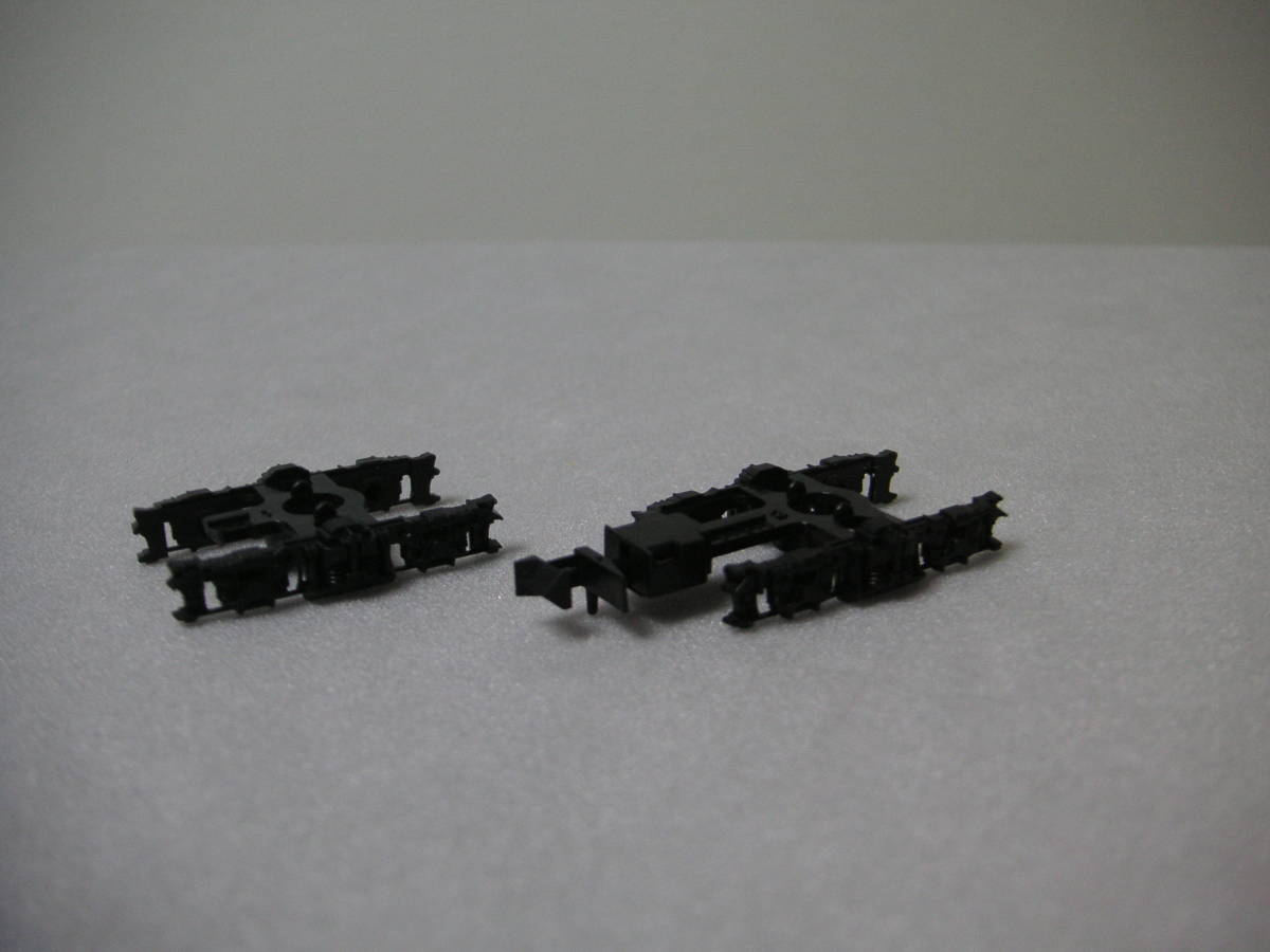 ★☆トミックス 台車枠(DT21(カニ24 113系等用) 新集電用) 2個(カプラーポケット 有1個/無1個)拍卖