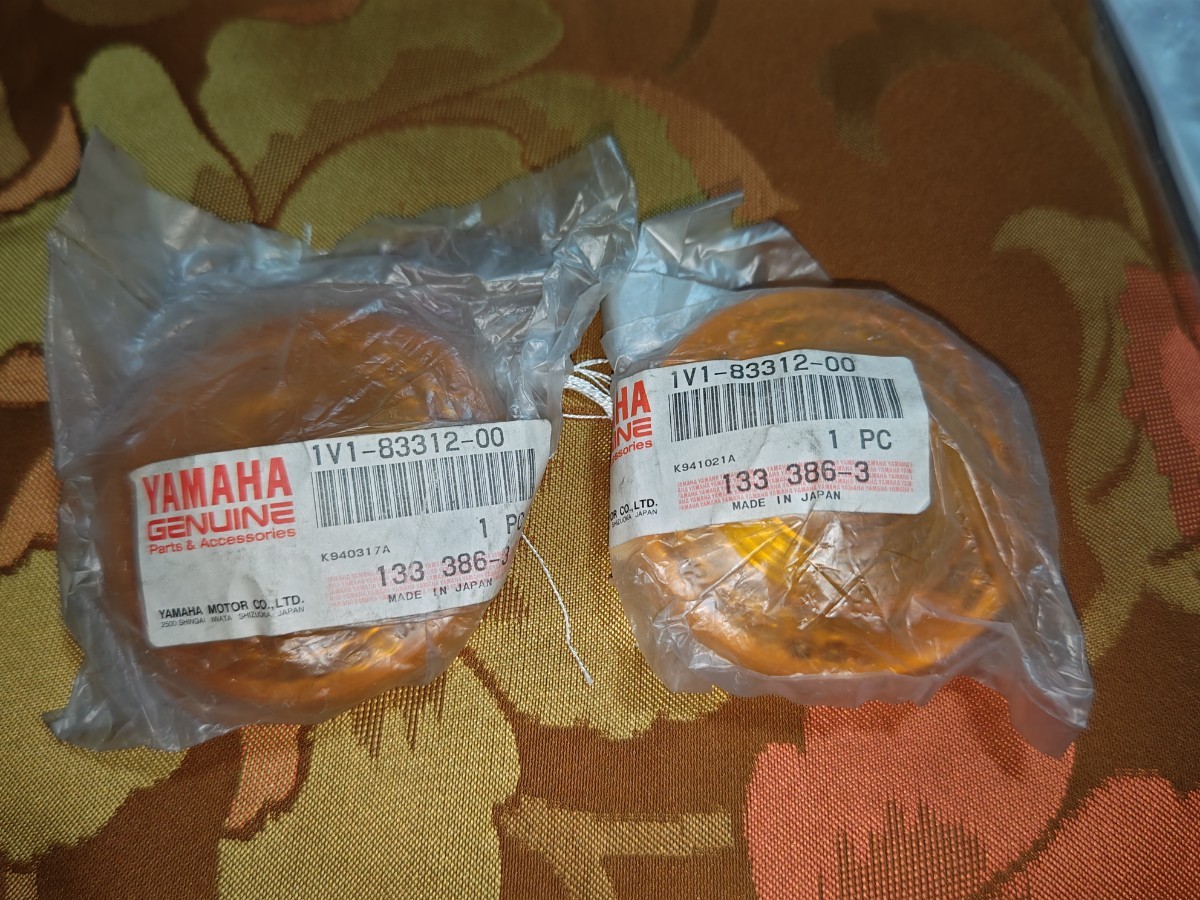 ヤマハ 純正 未使用 ウインカーレンズ 2個 1121-245 YAMAHA 4GL 希少 貴重 レア 郵政 郵便 メイト メート MATE IMASEN 1V1-83312-00拍卖