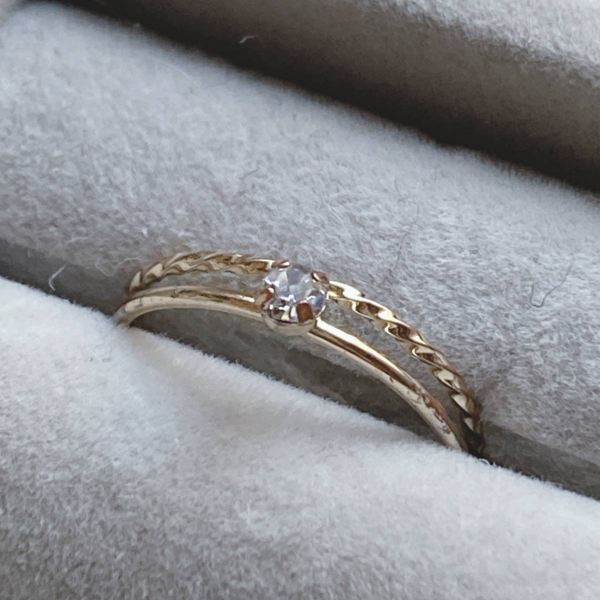 フリーサイズリング ゴールド ねじりリング ロープ ストーン 高見え 華奢 細め 重ね付け風☆Vintage jewelry accessories A0875拍卖