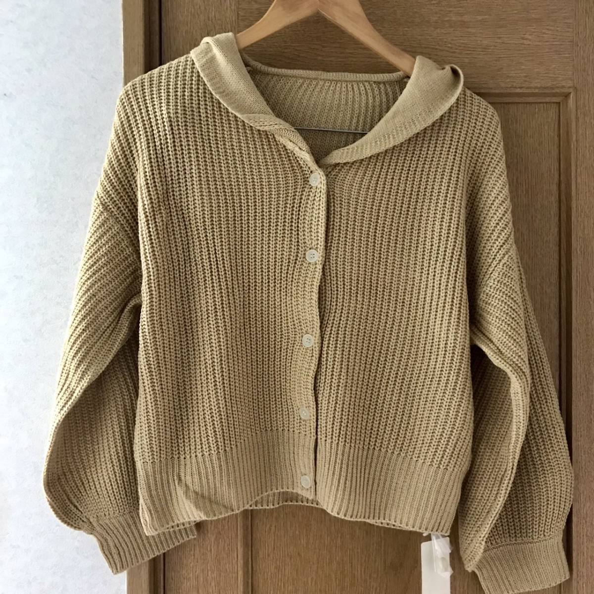 新品 タグ付き エヘカソポ ehka sopo セーラーカラーカーディガン アクリル100% ベージュ フリーサイズ カーディガン拍卖