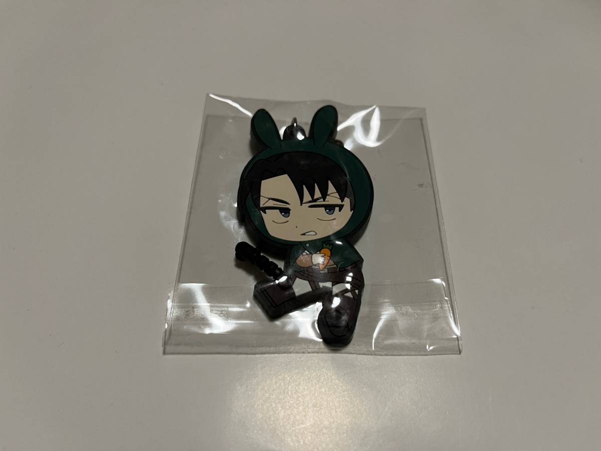 進撃の巨人 ぺたん娘 ラバーストラップ リヴァイ 3個あり拍卖