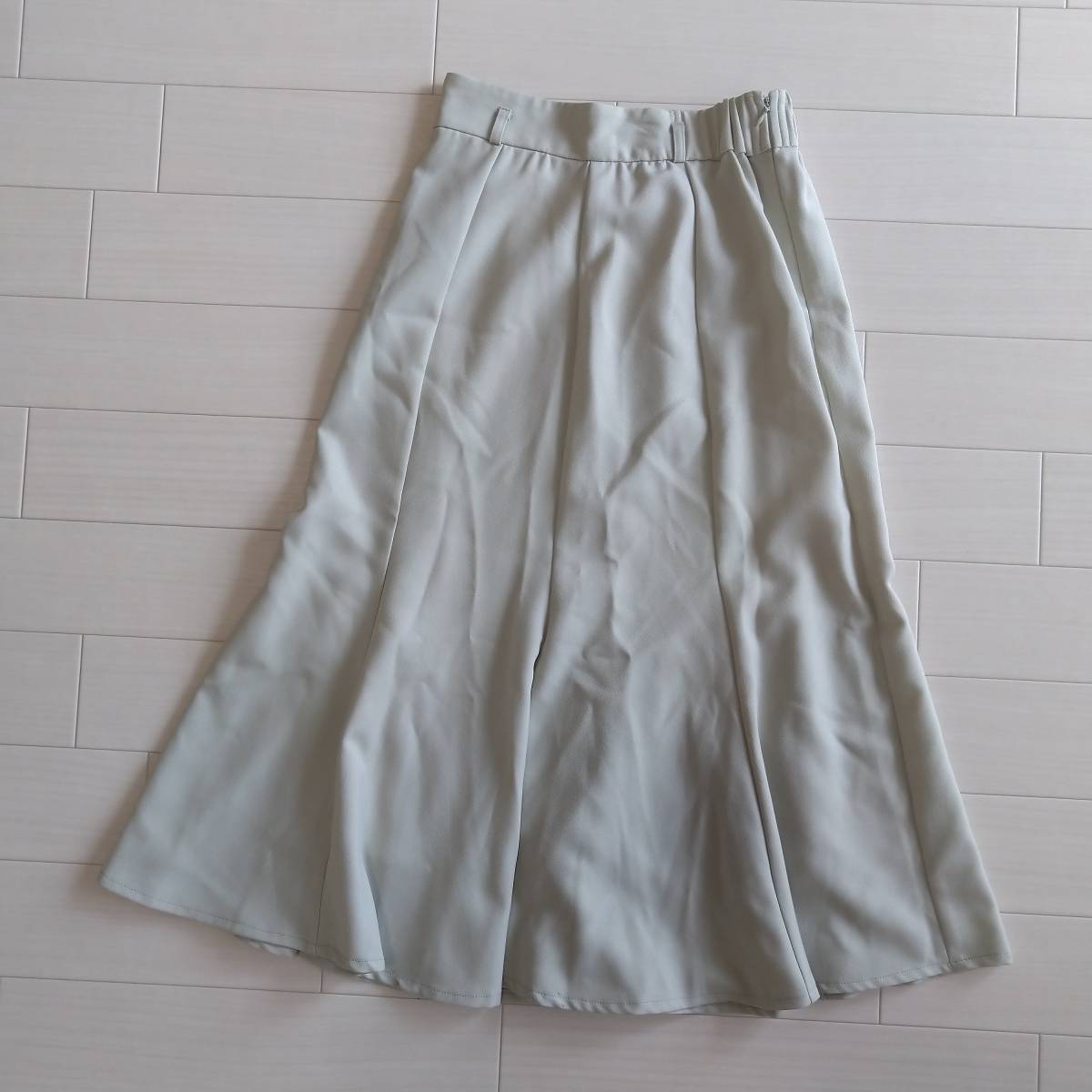 INGNI イング フレアスカート 無地 ロング丈 レディース ボトムス サイズM 白 Au184拍卖