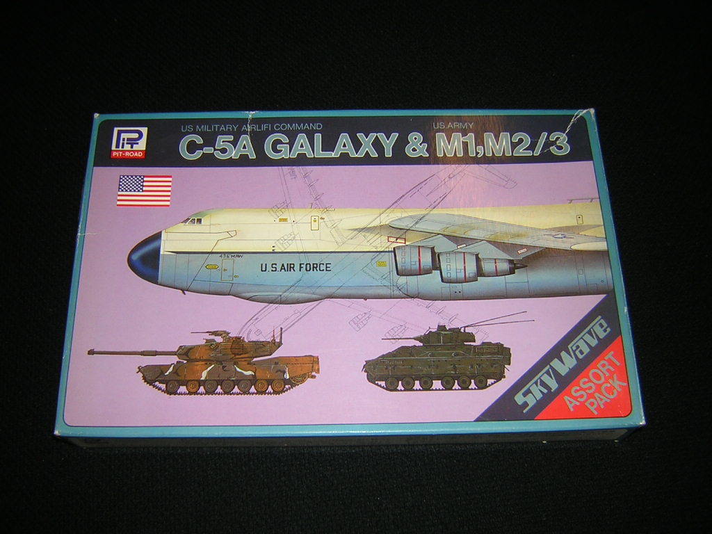 模型店倉庫品!ピットロード 1/700 ロッキードC-5Aギャラクシー&M1エイブラムス M-2/3ブラッドレー 未組立品 未開封 スカイウェーブ拍卖