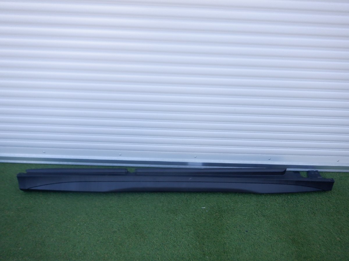 ベンツ純正 W254 X254 GLCクラス AMG サイドステップ サイドスカート 右側 A2546984800 m-23-12-462拍卖