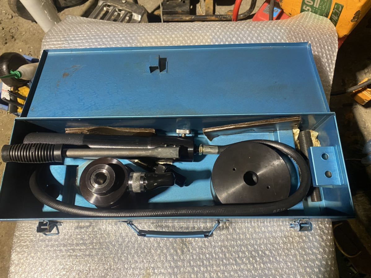 西田製作所 手動油圧ポンプ NC-HYDRALIC PUMP NC-300型 トムソンオイルパンチャー TOMSON OIL PANCHER /穴 能力 3.2m/m厚拍卖