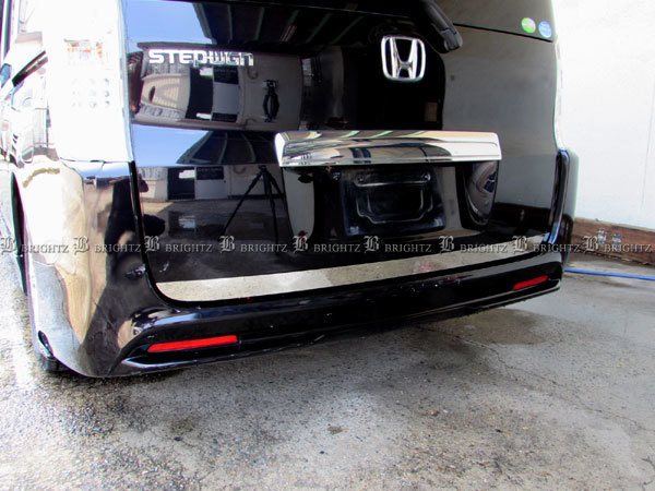 ステップワゴンスパーダ RK6 超鏡面 ステンレス メッキ トランク アンダー モール 1P リア リヤ カバー ベゼル パネル TRU-MOL-055拍卖