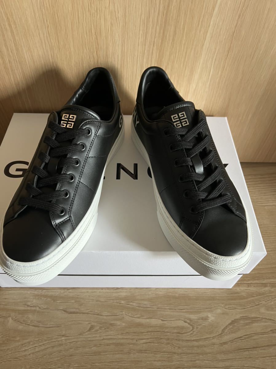 正規品 一点もの 新品 ジバンシー シティ 4G レザー スニーカー ブラック サイズ 39 24.5cm 拍卖