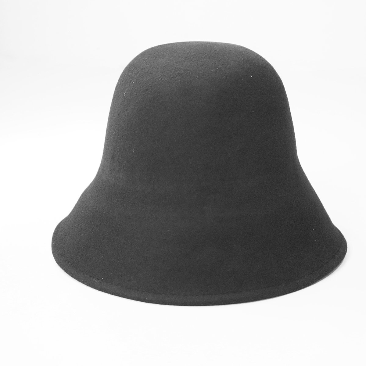 【送料無料 50%OFF 新品】HICOSAKA ◆ クロシェ ハット 黒 ウール クロッシェ クローシェ 釣り鐘型 帽子 ヒコサカ ◆21-H317拍卖