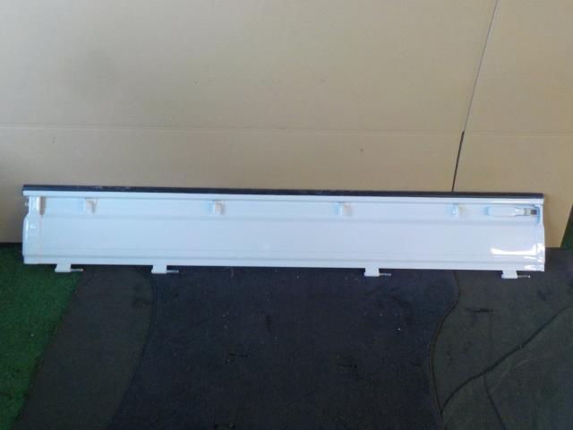 サンバートラック S510J 右アオリ W19/白 傷・汚れあり【個人宅宛発送不可】拍卖