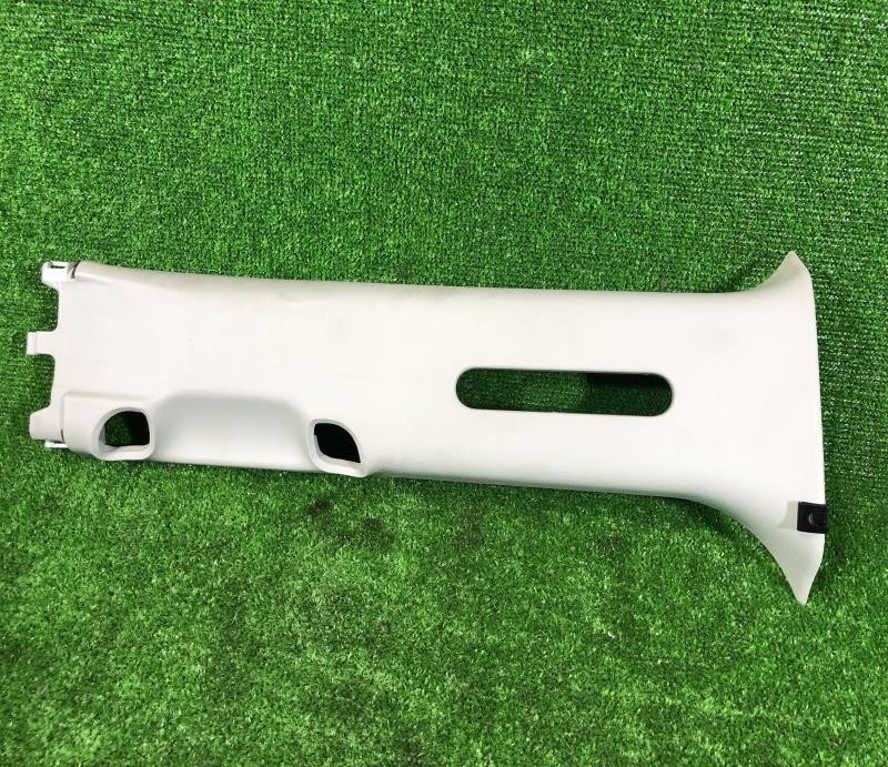 スズキ エブリーEBD-DA64V 右側センターピラーカバー B-PILLAR PLASTIC COVER TRIM -RIGHT ID:2441拍卖