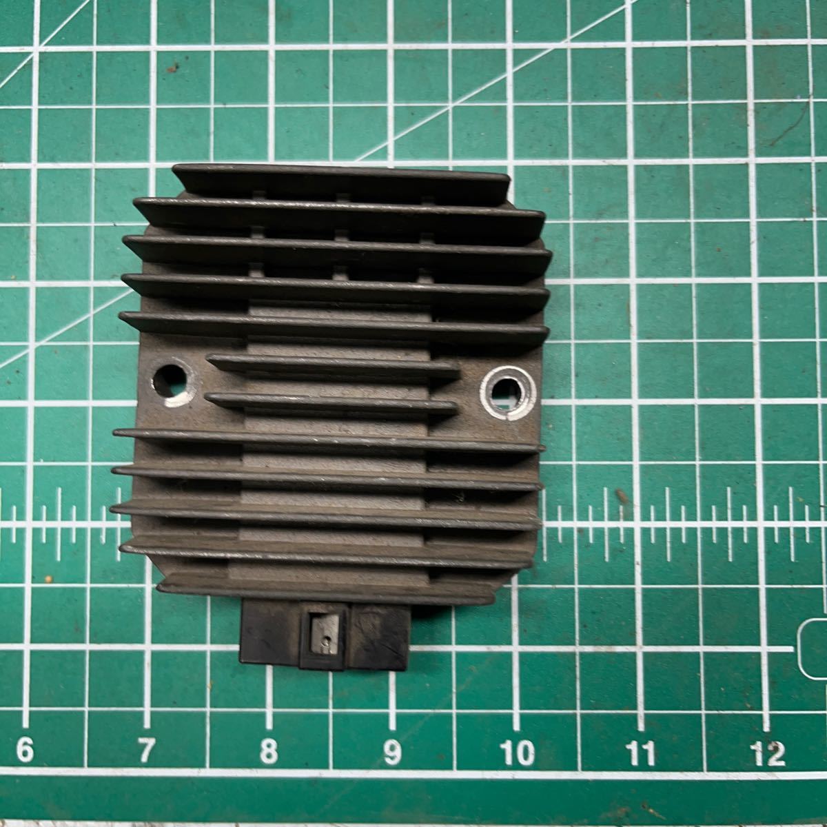 (は) Kawasaki カワサキ ゼファー750 レギュレーター SH555-12 動作未確認 ②拍卖