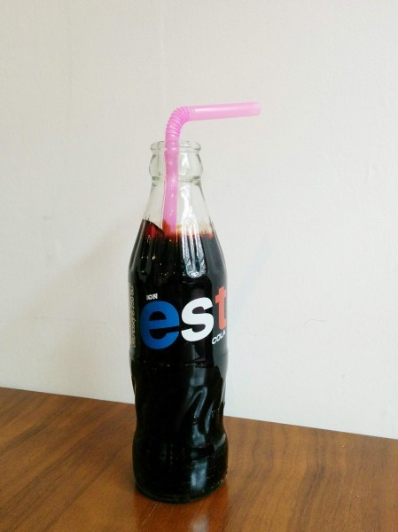 新品&即決◎タイのest 食品サンプル 見本 ディズプレイ◎エスト コーラ タイ食堂 タイ雑貨 アジアン雑貨拍卖