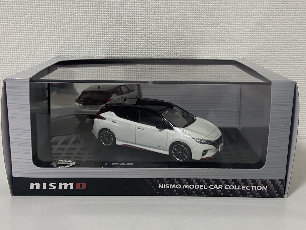 ディーラー特注 1/43 日産 リーフ ニスモ ブリリアントホワイトパール スーパーブラック カラーサンプル NISSAN LEAF NISMO KWAM002186拍卖
