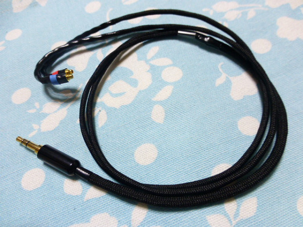 SHURE UE900 Westone MMCX ケーブル MOGAMI 2944 短め 60cm 仕様 3.5mm3極 ステレオミニ iPod iPhone スマホなどにも拍卖