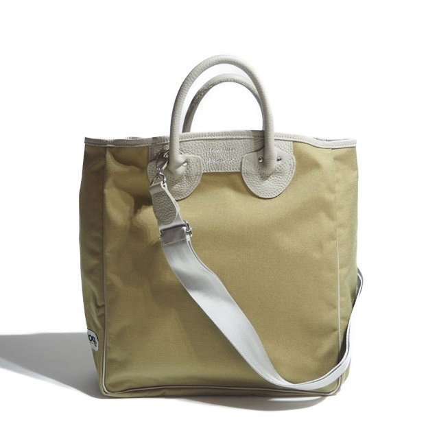M4035R11 ▼YOUNG&OLSEN ヤングオルセン×OUTDOOR PRODUCTS▼ 新品同様 22SS 別売りショルダー付き CARRYALL TOTE(L) バッグ ベージュ L拍卖