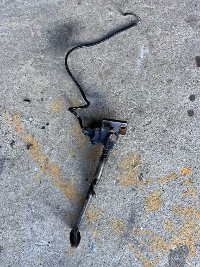 JPO-16 カワサキ バリオス 1型 ZR250A純正サイドスタンド拍卖