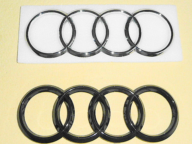 【アウディ】≪A3 S3等 フロント エンブレム≫ 純正品&OEM品 銀・黒2個セット!使用品!沖縄~北海道送料無料!拍卖