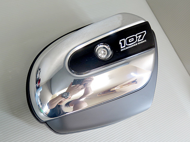 ハーレー TC107 BIGTWIN用 純正 エアクリーナボックス (220115DJ0148)拍卖