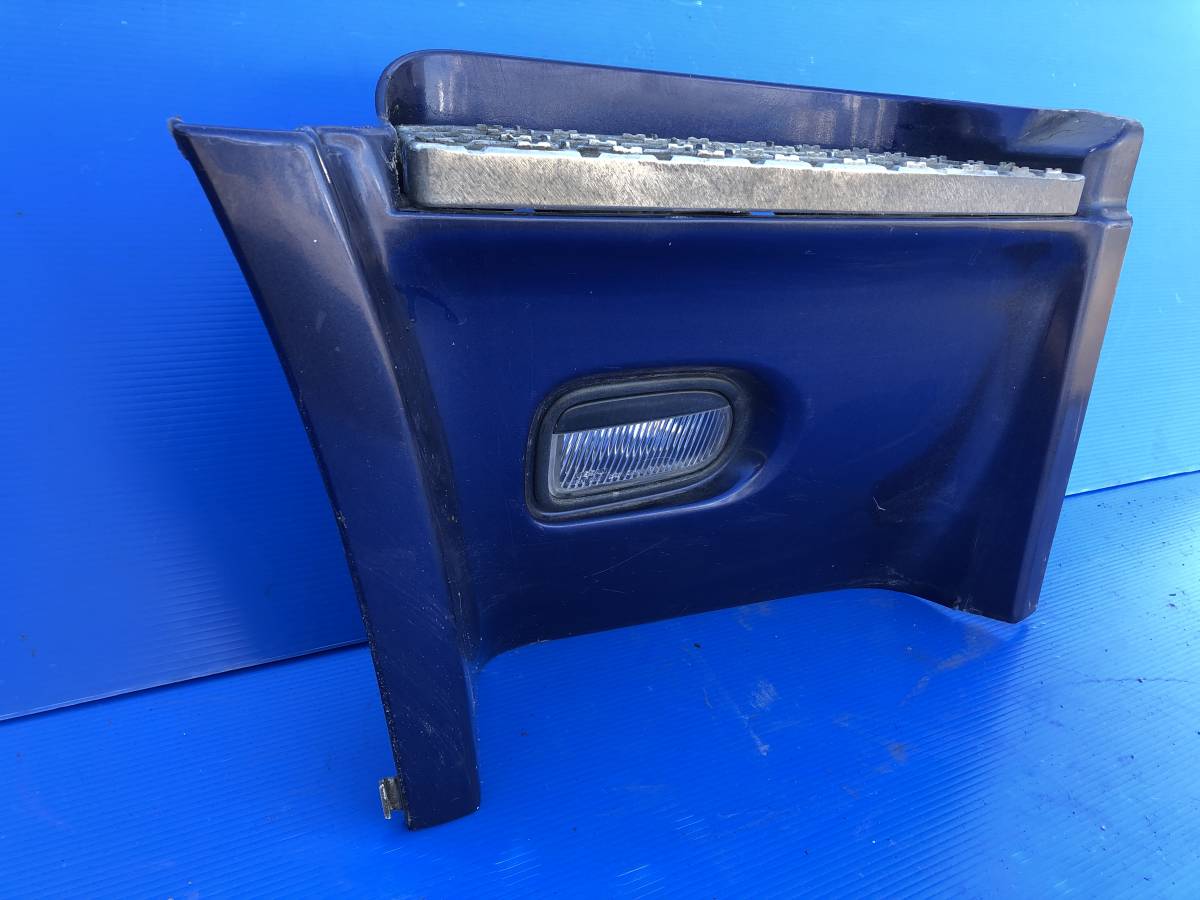 1C035I 日産 UD トラックス クオン QKG-CD5ZA ウォールステップ 右側 運転席側 96124 0Z000拍卖