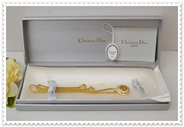 【12008】クリスチャン ディオール ネックレス ビジュー ゴールドカラー拍卖