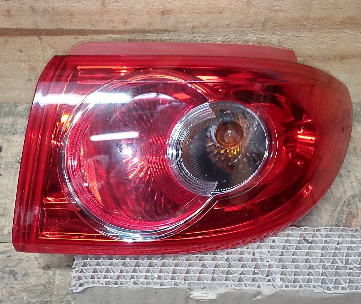 右 テール ランプ コンビネーションランプ マツダ デミオ DY3W 平成17年式 12412-0152 STANLEY P4419 D521-51-150 中古拍卖