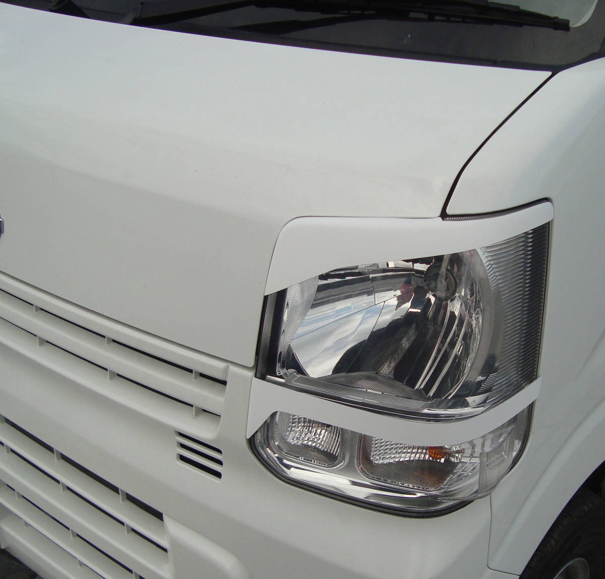 日産★DR17V・クリッパーV用・ダブルアイライン左右セット・新品未塗装!拍卖