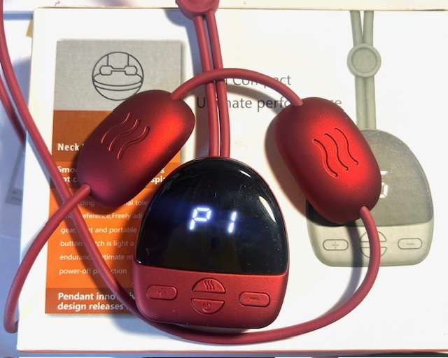 未使用:ネックマッサージャーヒーター付き小型軽量ネックレスタイプ拍卖