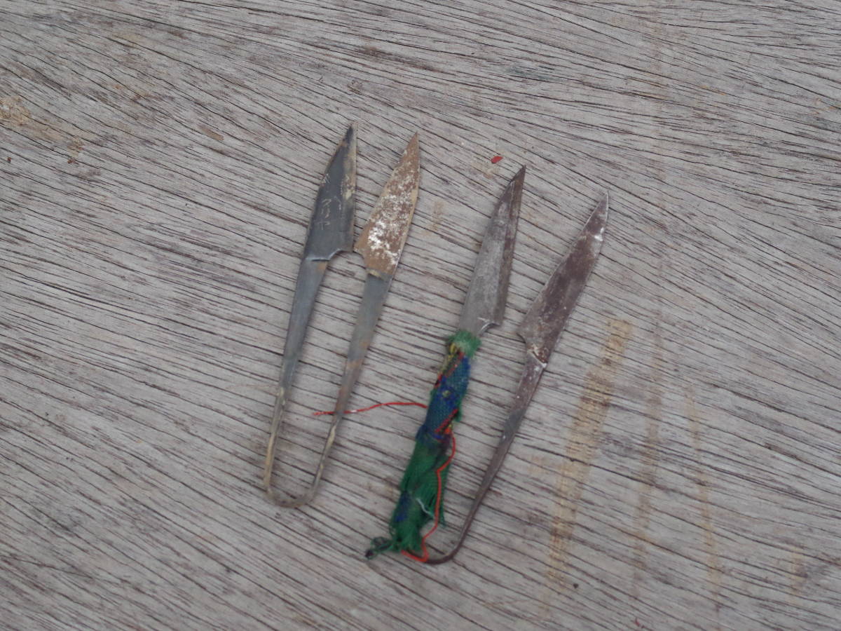 M10022 糸切ハサミ 2本セット 銘あり クリヤ 美鈴 ハサミ 鋏 ビンテージ 60サイズ 0512拍卖