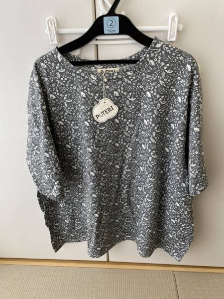 《未使用》 ポテリ ブラウス シャツ トップス 長袖 PIH-68-0012 レディース 2サイズ バスト100-122cm 身長154-162cm 《アウトレット》TAU36拍卖